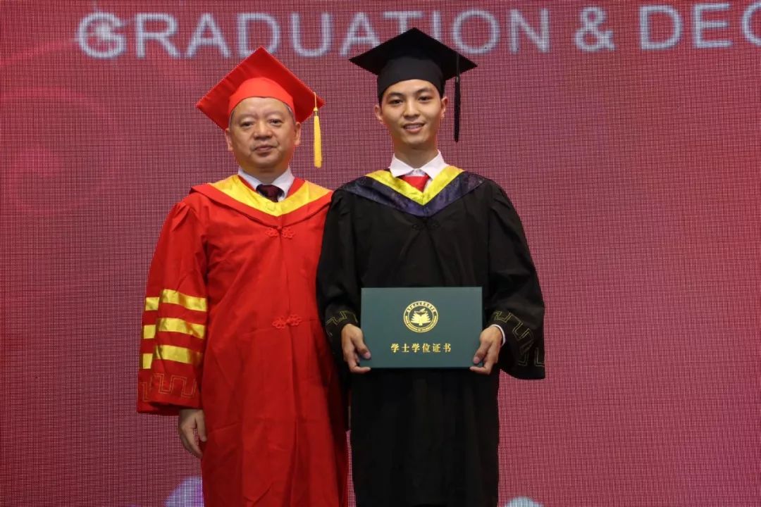 北京理工大学文凭(北京理工大学本科生毕业要求)
