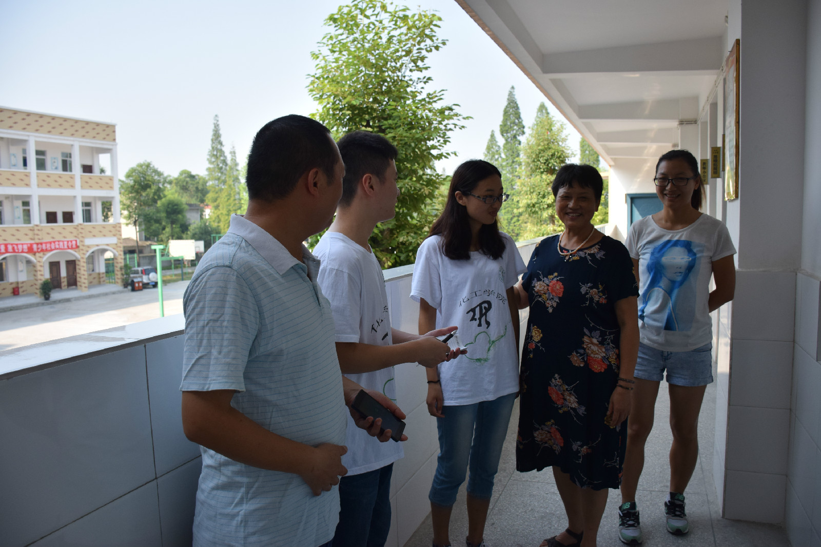 西南财经大学毕业证(国开大学大专学费是多少)