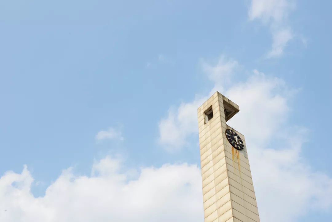 重庆大学文凭(重庆大学毕业条件)