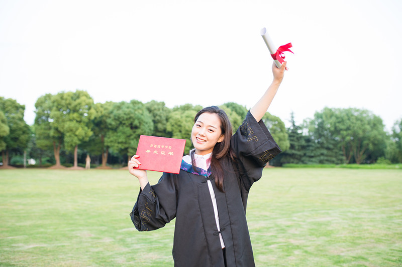 湖南大学毕业条件
